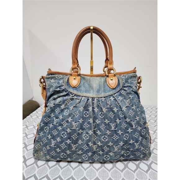 Louis Vuitton Handbags - Authentic Louis Vuitton Denim Monogram Denim Neo Cabby MM Bag Blue